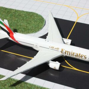 GJUAE1090